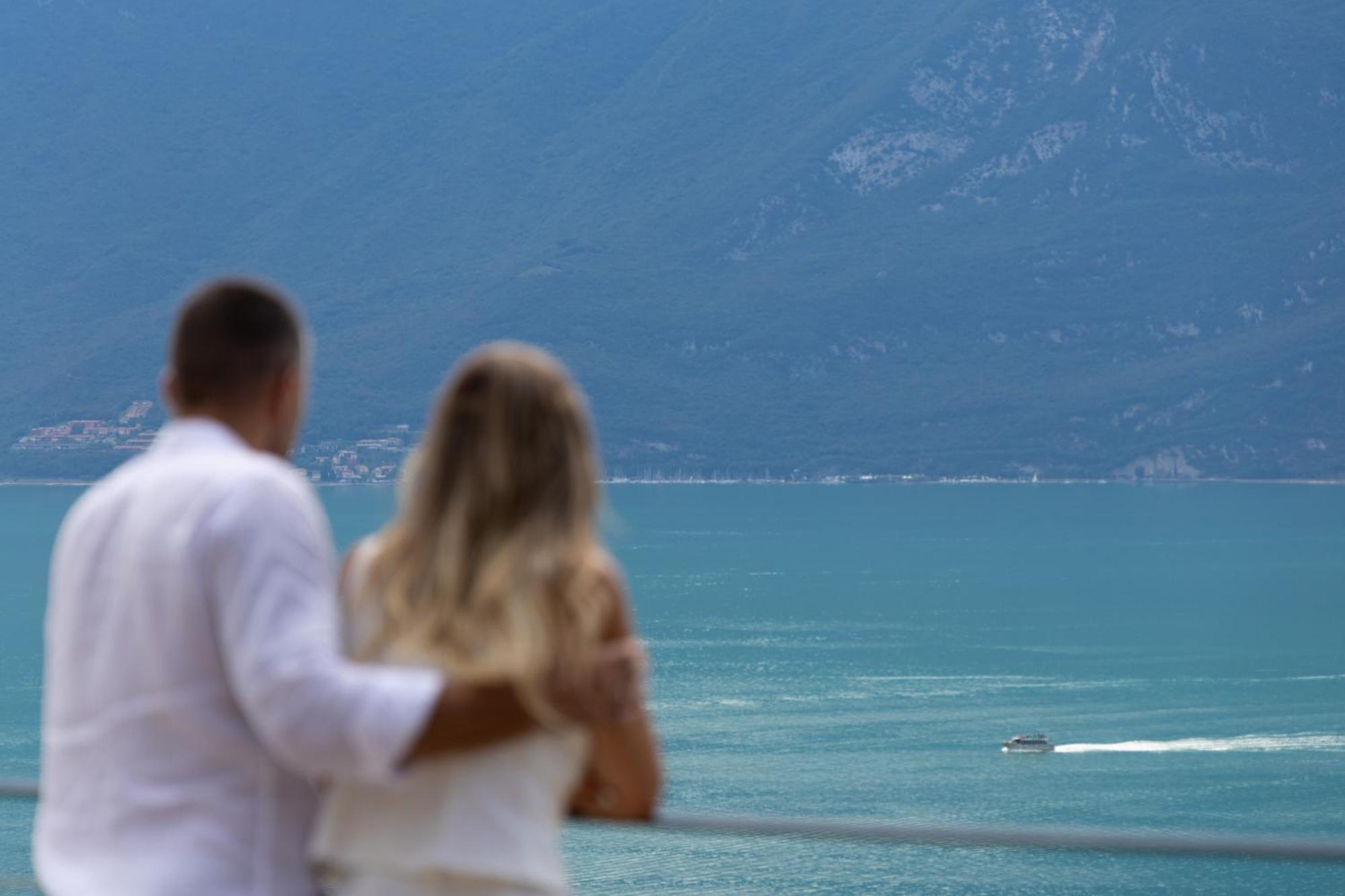 Llac Living Nature Hotel Limone sul Garda Exteriör bild