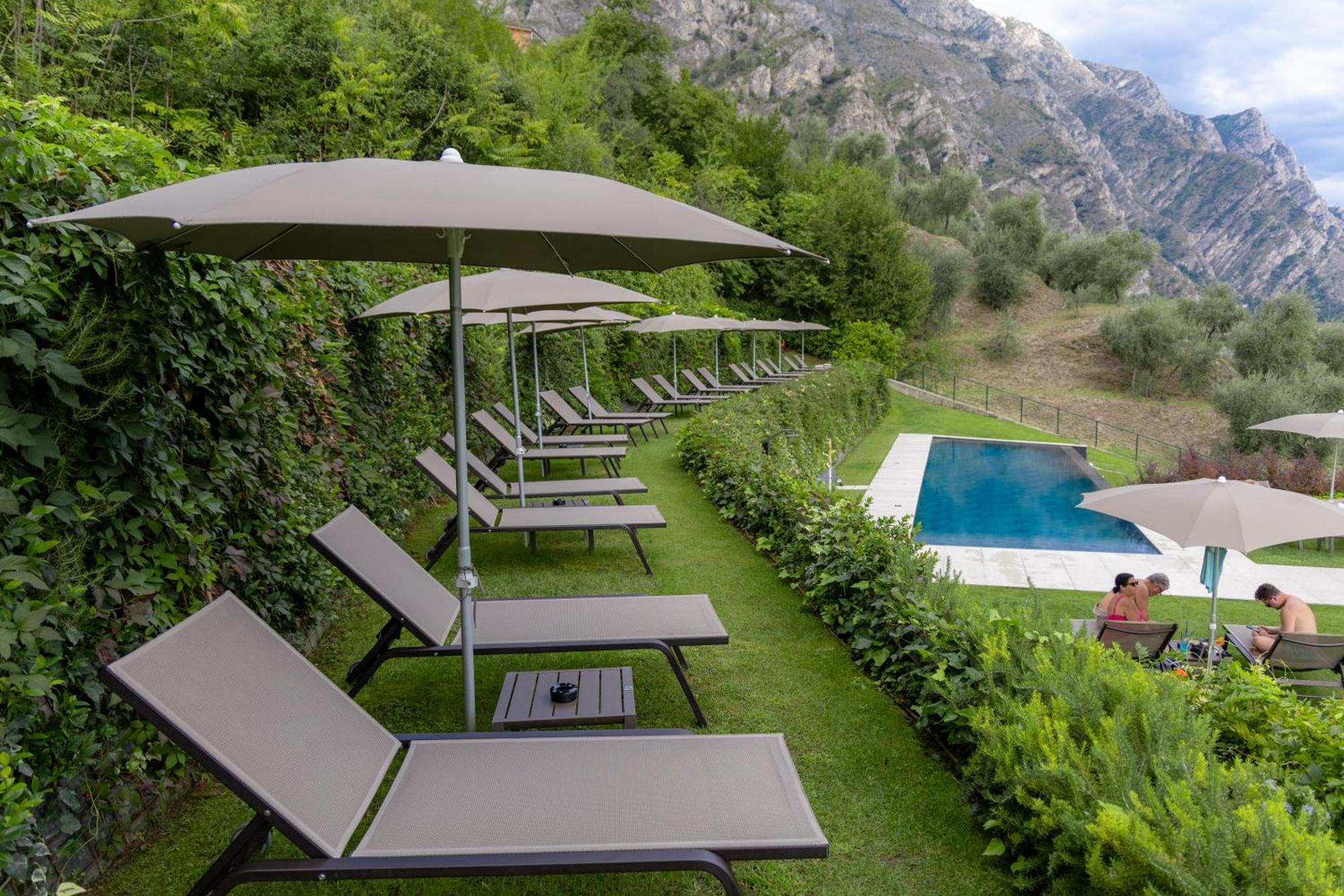 Llac Living Nature Hotel Limone sul Garda Exteriör bild