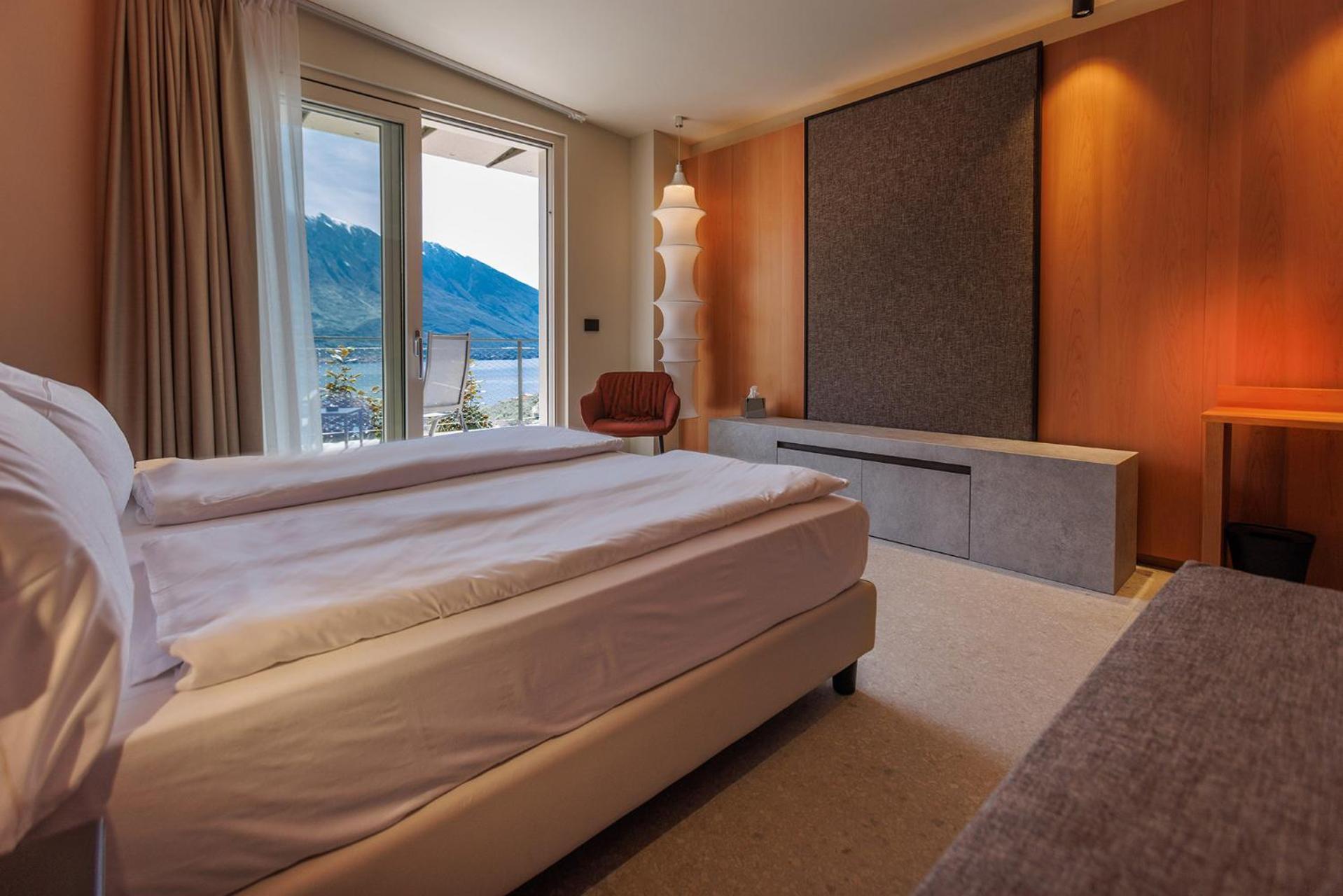 Llac Living Nature Hotel Limone sul Garda Rum bild