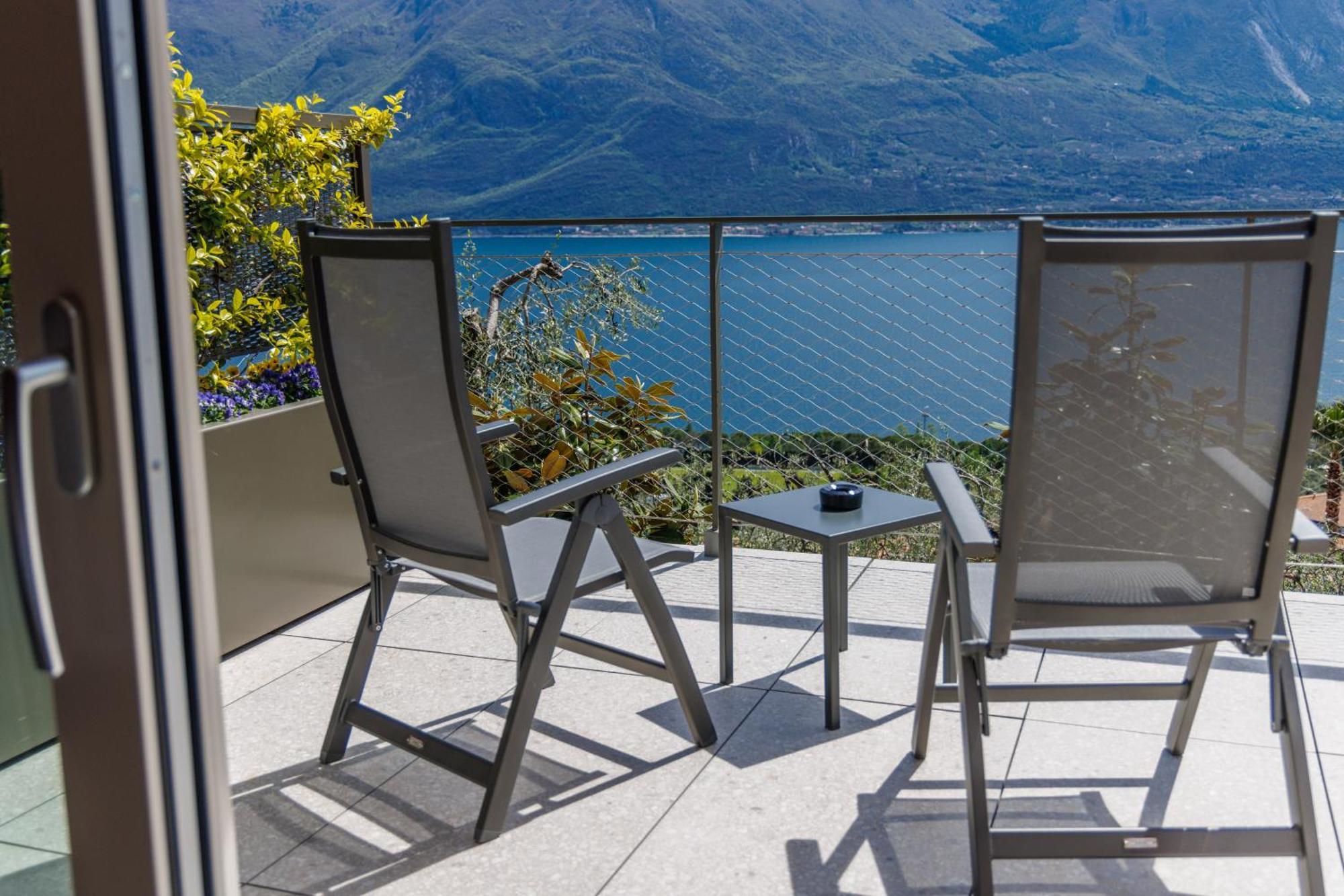 Llac Living Nature Hotel Limone sul Garda Rum bild